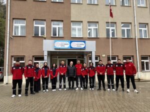 Kürtün Meslek Yüksekokulu Öğrencilerinden Eğitimcilere Vefa Ziyareti