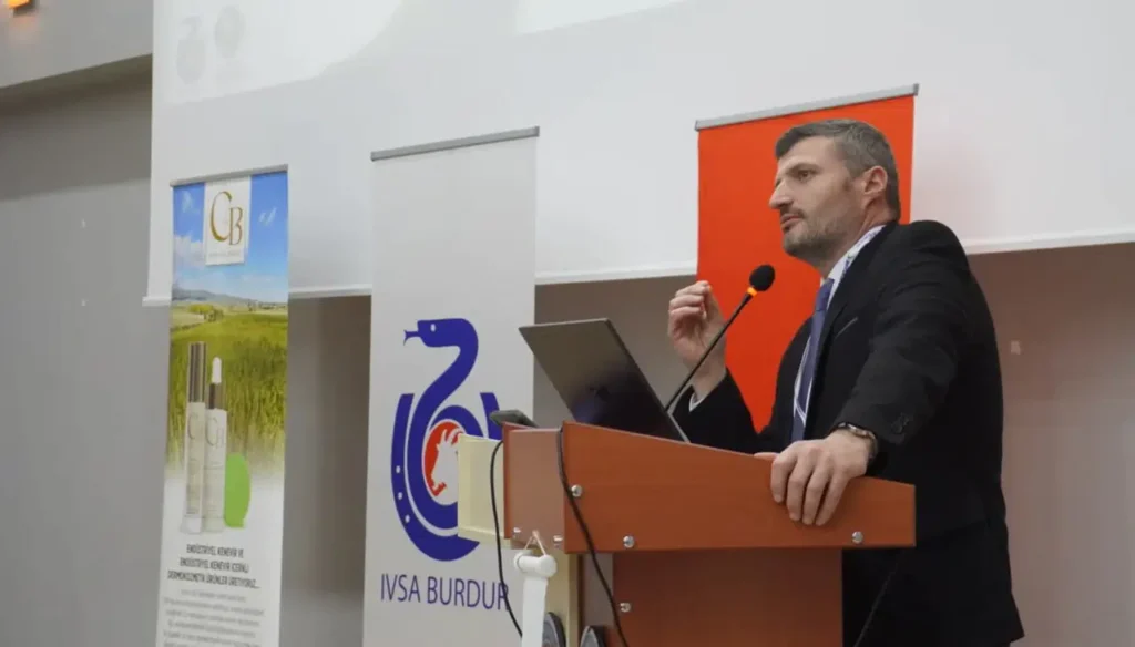 Uğur Hoca Burdur’da Doğu Karadeniz Yaylalarını Anlattı