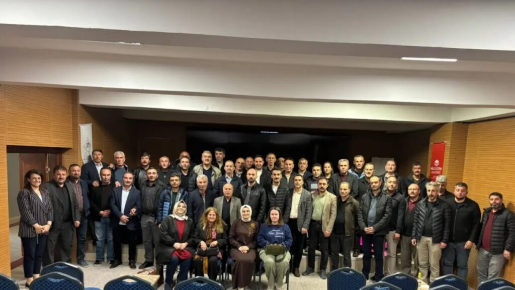Okul Müdürleri Gümüşhane’de Kampa Girdi! 4 Haftalık Eğitim Başladı