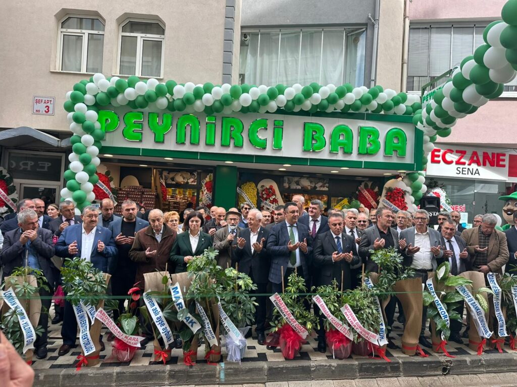 Peynirci Baba açıldı