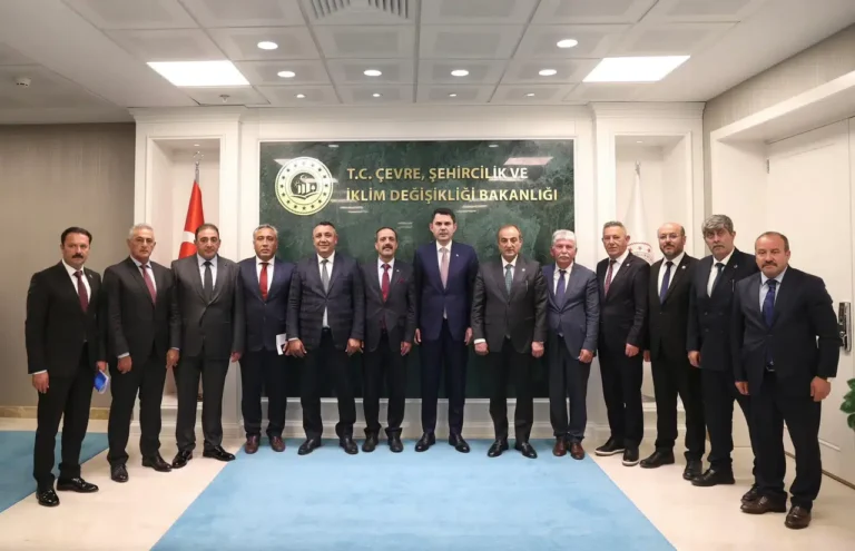 Gümüşhane Heyetinden Bakan Kurum ile Kritik Zirve!