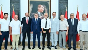 Eskişehir’deki Gümüşhanelilerden Vali Yılmaz’a ziyaret: Eylül Ayındaki Büyük Buluşmaya Davet Ettiler