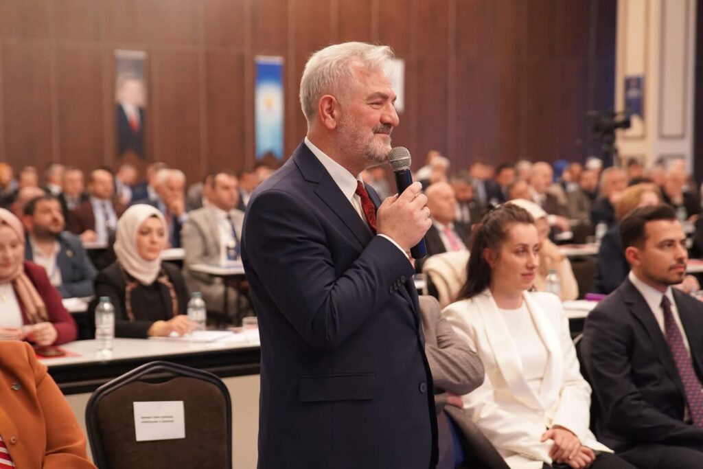 AK Parti Gümüşhane teşkilatında yeni yürütme kurulu belli oldu