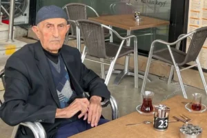 Kızılay Eski Başkanı Cevat Aygün Hayatını Kaybetti