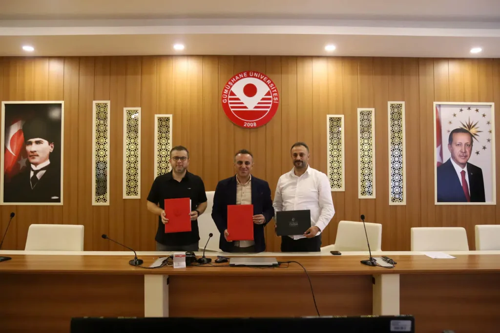 Gümüşhane Üniversitesinde Lisans Akademi Protokolü İmzalandı