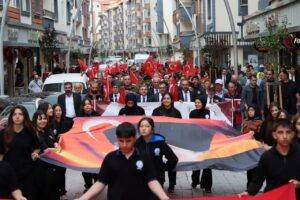 Gümüşhane’de Protokol ve Vatandaşlar Kahraman Gaziler İçin Bir Araya Geldi