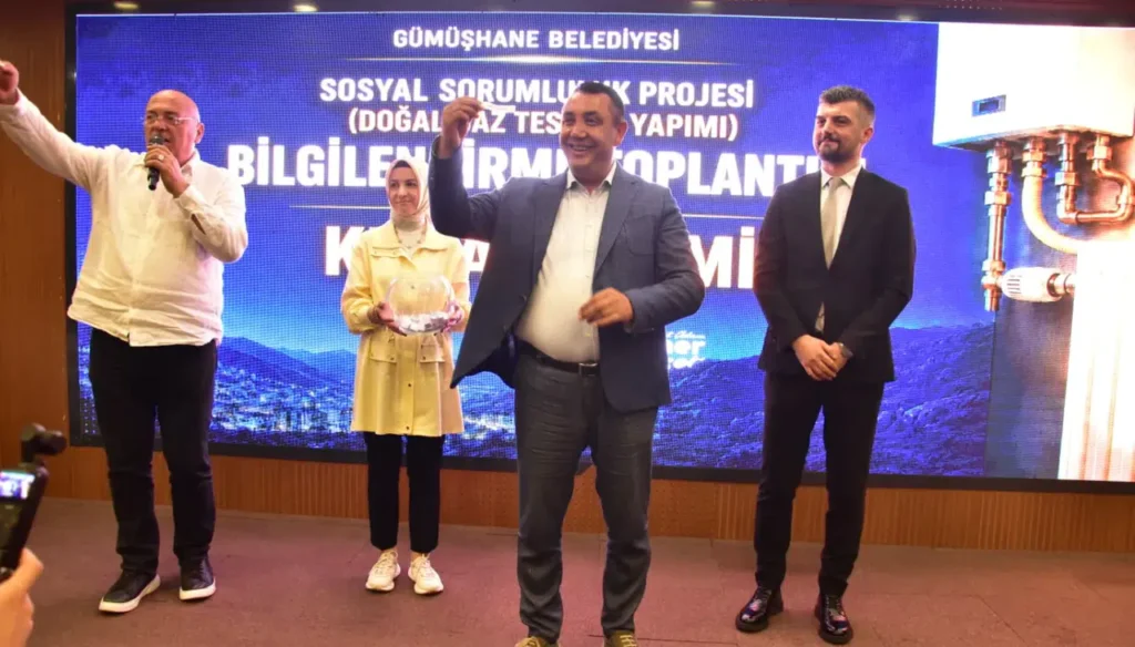 Gümüşhane Belediyesi’nden 100 Aileye Ücretsiz Doğalgaz Tesisatı