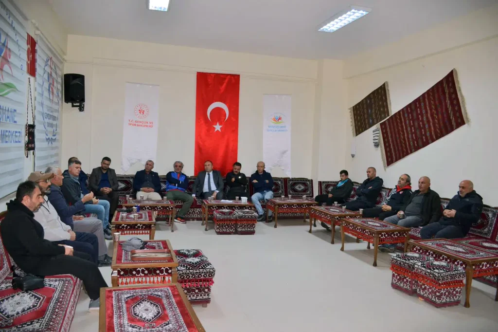 GÜSYABDER’in “Ayın Konuğu” Programında Gümüşhane Sporunun Geleceği Görüşüldü