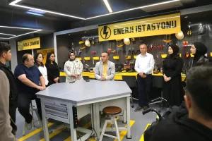Gümüşhane Üniversitesi Gençlerine Dev İmkan: Hayaller Bu Atölyede Ürüne Dönüşecek