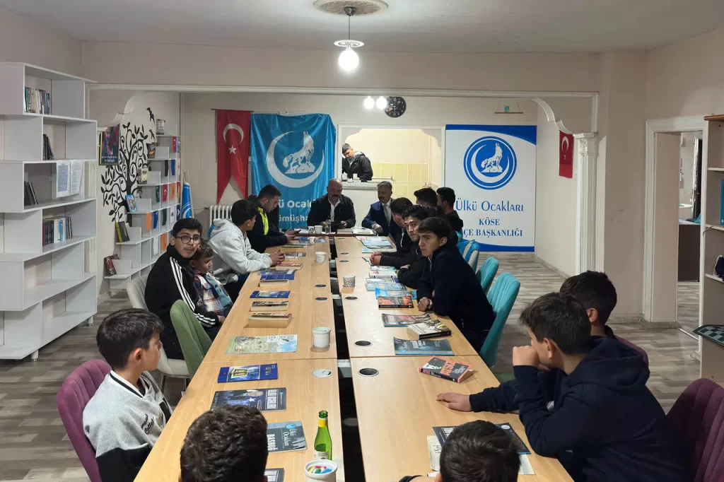 Ülkü Ocakları Gümüşhane İl Başkanlığından Gençlere UZEM Desteği